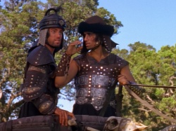 extant_XenaWarriorPrincess_1x02-ChariotsOfWar_00306.jpg