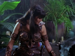 extant_XenaWarriorPrincess_1x05_ThePathNotTaken_01587.jpg