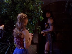 extant_XenaWarriorPrincess_1x05_ThePathNotTaken_02675.jpg