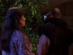 extant_XenaWarriorPrincess_1x05_ThePathNotTaken_02719.jpg