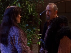 extant_XenaWarriorPrincess_1x05_ThePathNotTaken_02722.jpg