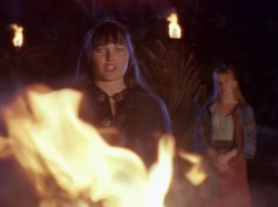 extant_XenaWarriorPrincess_1x05_ThePathNotTaken_03628.jpg