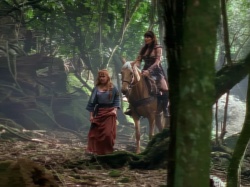 extant_XenaWarriorPrincess_1x06_TheReckoning_00871.jpg