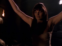 extant_XenaWarriorPrincess_1x06_TheReckoning_01079.jpg