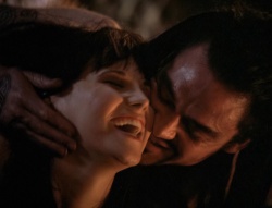 extant_XenaWarriorPrincess_4x01-AdventuresInTheSinTrade_00651.jpg