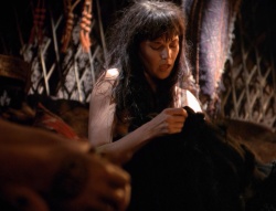 extant_XenaWarriorPrincess_4x01-AdventuresInTheSinTrade_00740.jpg