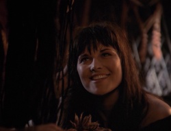 extant_XenaWarriorPrincess_4x01-AdventuresInTheSinTrade_00792.jpg