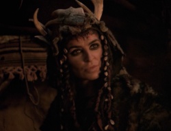 extant_XenaWarriorPrincess_4x01-AdventuresInTheSinTrade_00810.jpg