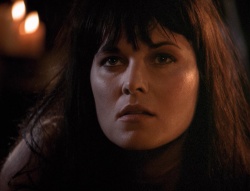 extant_XenaWarriorPrincess_4x01-AdventuresInTheSinTrade_00820.jpg