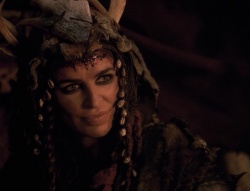 extant_XenaWarriorPrincess_4x01-AdventuresInTheSinTrade_00825.jpg