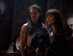 extant_XenaWarriorPrincess_4x01-AdventuresInTheSinTrade_00846.jpg