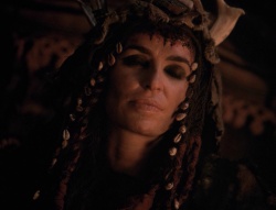 extant_XenaWarriorPrincess_4x01-AdventuresInTheSinTrade_00875.jpg