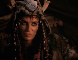 extant_XenaWarriorPrincess_4x01-AdventuresInTheSinTrade_00898.jpg