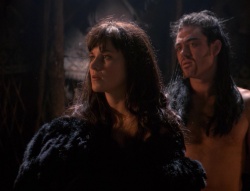 extant_XenaWarriorPrincess_4x01-AdventuresInTheSinTrade_00904.jpg