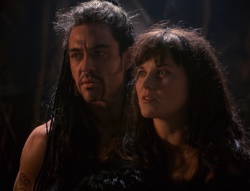 extant_XenaWarriorPrincess_4x01-AdventuresInTheSinTrade_00934.jpg