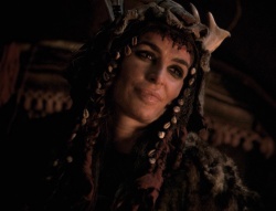 extant_XenaWarriorPrincess_4x01-AdventuresInTheSinTrade_00940.jpg