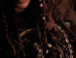 extant_XenaWarriorPrincess_4x01-AdventuresInTheSinTrade_00952.jpg