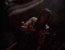 extant_XenaWarriorPrincess_4x01-AdventuresInTheSinTrade_00982.jpg