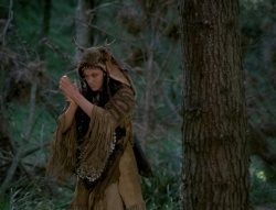 extant_XenaWarriorPrincess_4x01-AdventuresInTheSinTrade_01180.jpg