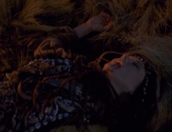 extant_XenaWarriorPrincess_4x01-AdventuresInTheSinTrade_01748.jpg