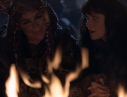 extant_XenaWarriorPrincess_4x01-AdventuresInTheSinTrade_02145.jpg