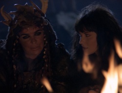 extant_XenaWarriorPrincess_4x01-AdventuresInTheSinTrade_02155.jpg