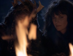 extant_XenaWarriorPrincess_4x01-AdventuresInTheSinTrade_02167.jpg