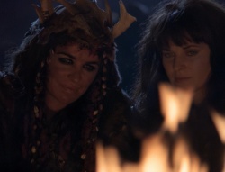 extant_XenaWarriorPrincess_4x01-AdventuresInTheSinTrade_02168.jpg