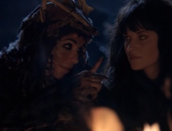 extant_XenaWarriorPrincess_4x01-AdventuresInTheSinTrade_02170.jpg