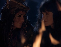 extant_XenaWarriorPrincess_4x01-AdventuresInTheSinTrade_02173.jpg