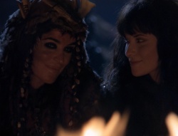 extant_XenaWarriorPrincess_4x01-AdventuresInTheSinTrade_02174.jpg