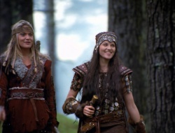 extant_XenaWarriorPrincess_4x01-AdventuresInTheSinTrade_02322.jpg