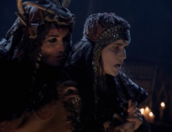 extant_XenaWarriorPrincess_4x01-AdventuresInTheSinTrade_02516.jpg