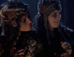 extant_XenaWarriorPrincess_4x01-AdventuresInTheSinTrade_02523.jpg