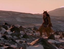 extant_XenaWarriorPrincess_4x01-AdventuresInTheSinTrade_02786.jpg