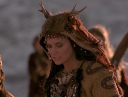 extant_XenaWarriorPrincess_4x01-AdventuresInTheSinTrade_02819.jpg