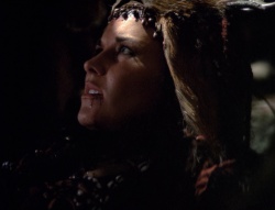 extant_XenaWarriorPrincess_4x01-AdventuresInTheSinTrade_02845.jpg