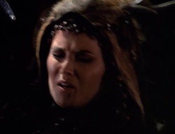 extant_XenaWarriorPrincess_4x01-AdventuresInTheSinTrade_02858.jpg