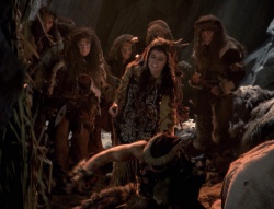 extant_XenaWarriorPrincess_4x01-AdventuresInTheSinTrade_02957.jpg