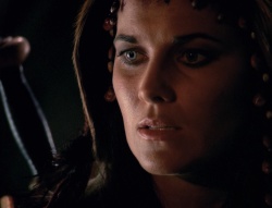 extant_XenaWarriorPrincess_4x01-AdventuresInTheSinTrade_02987.jpg