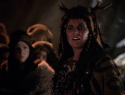 extant_XenaWarriorPrincess_4x01-AdventuresInTheSinTrade_02996.jpg