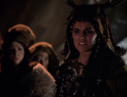 extant_XenaWarriorPrincess_4x01-AdventuresInTheSinTrade_02999.jpg