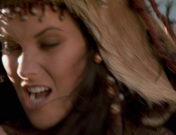 extant_XenaWarriorPrincess_4x01-AdventuresInTheSinTrade_03361.jpg