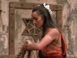 extant_XenaWarriorPrincess_4x14_Devi_00141.jpg