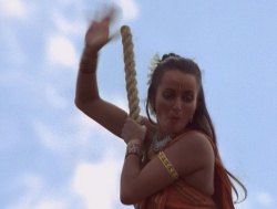 extant_XenaWarriorPrincess_4x14_Devi_00252.jpg