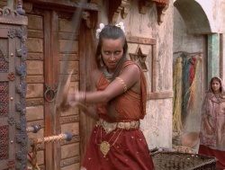 extant_XenaWarriorPrincess_4x14_Devi_00395.jpg