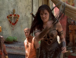 extant_XenaWarriorPrincess_4x14_Devi_00420.jpg