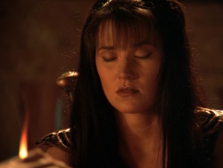 extant_XenaWarriorPrincess_4x14_Devi_01041.jpg