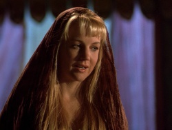 extant_XenaWarriorPrincess_4x14_Devi_01350.jpg