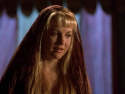 extant_XenaWarriorPrincess_4x14_Devi_01351.jpg